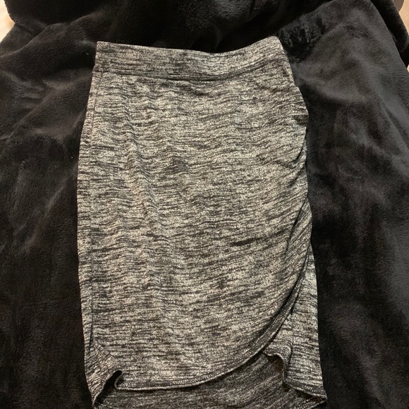 Skirts - Picture 1 of 2